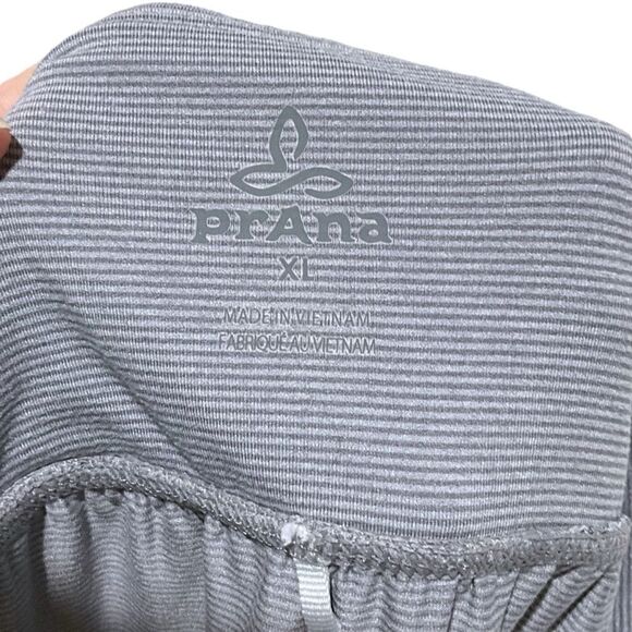 PrAna Ryley harem crop pants loungewear gray stripes size XL - Picture 12 of 13